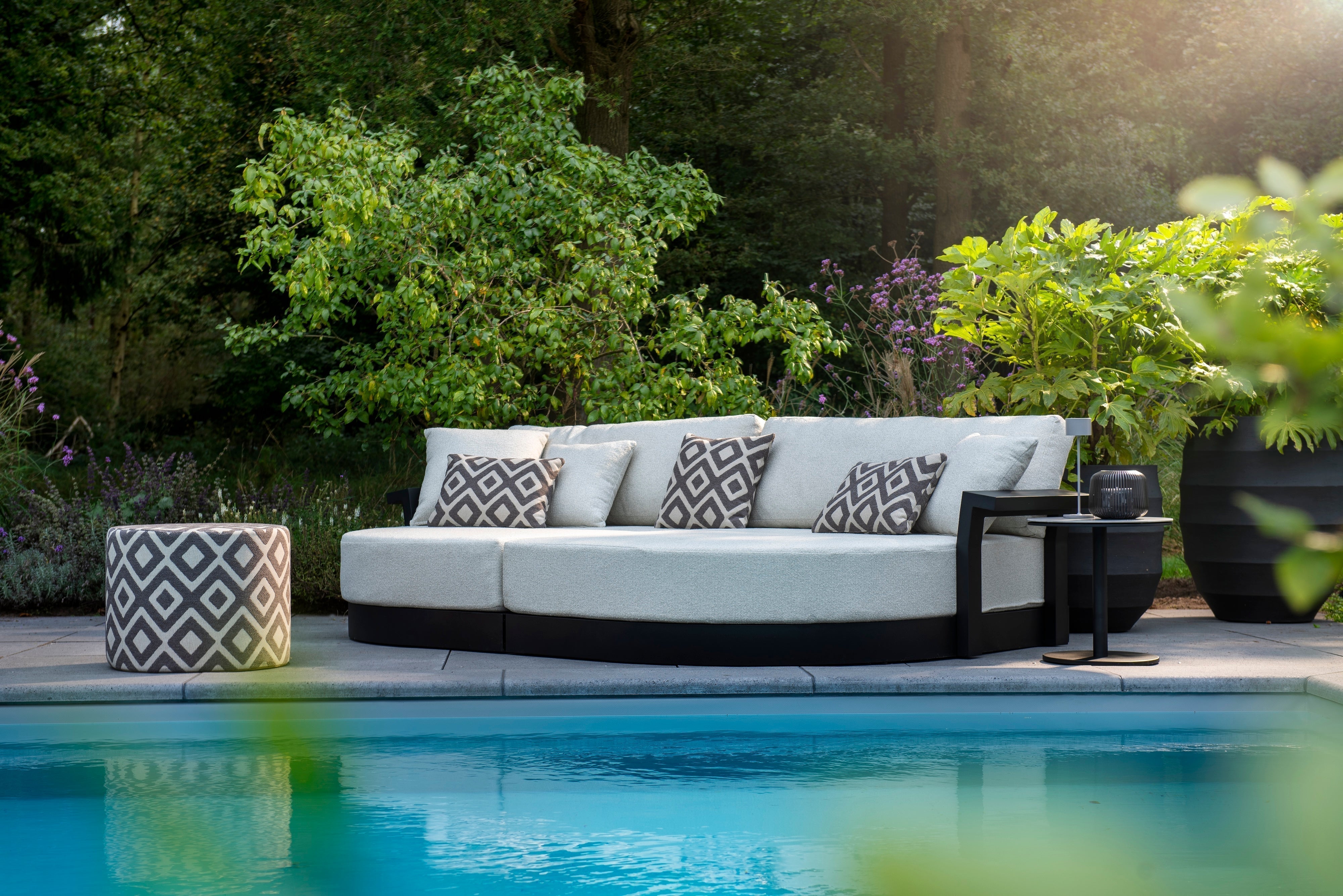 Loungen met daybed Millor van YOI