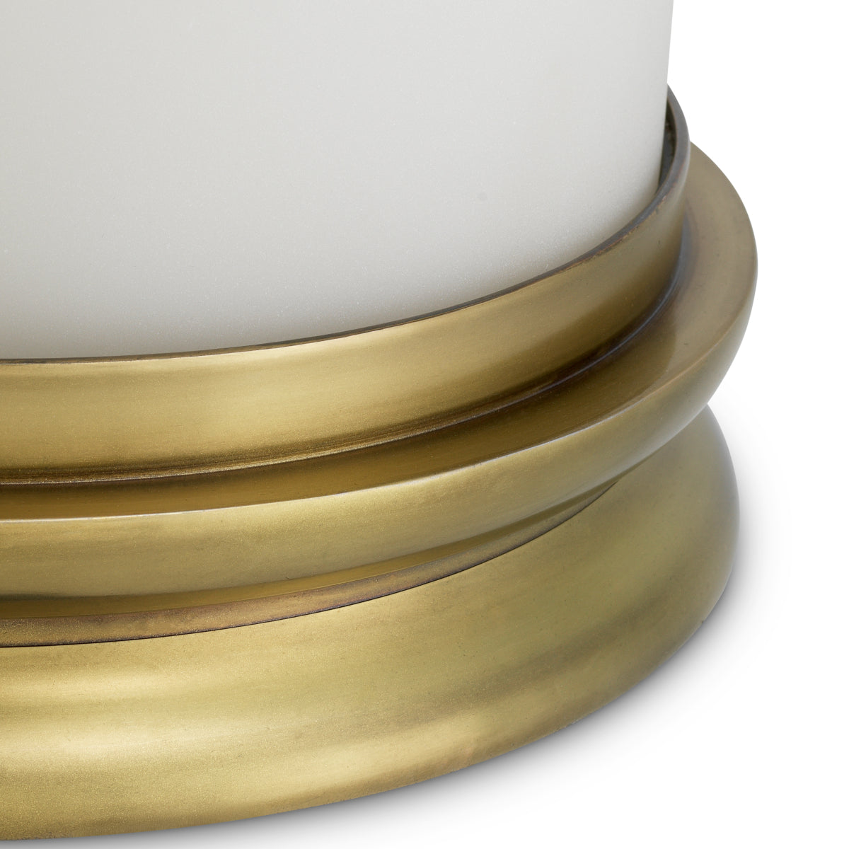 Hurricane Carrington - L - Vintage brass finish