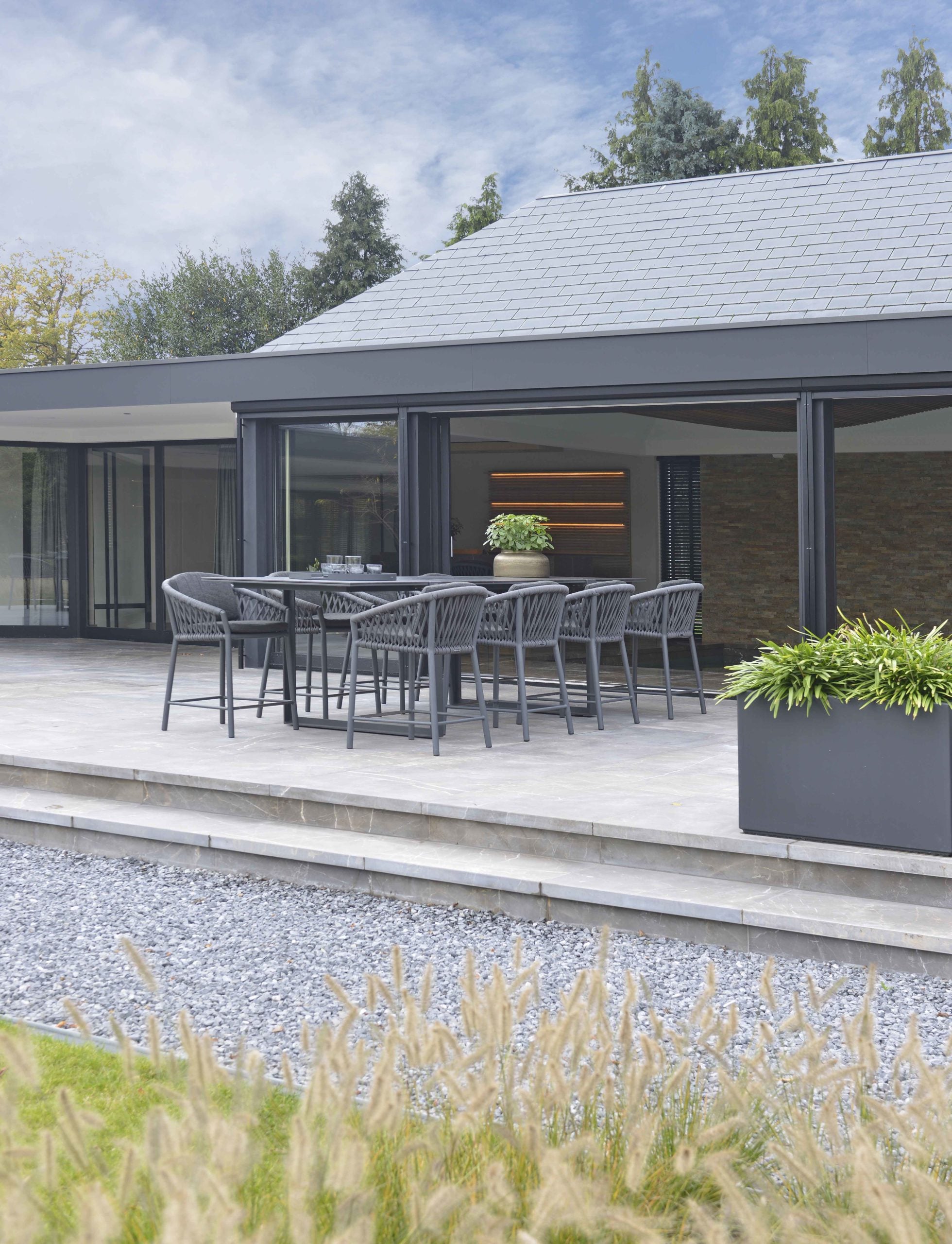 Barkruk Majinto Donkergrijs