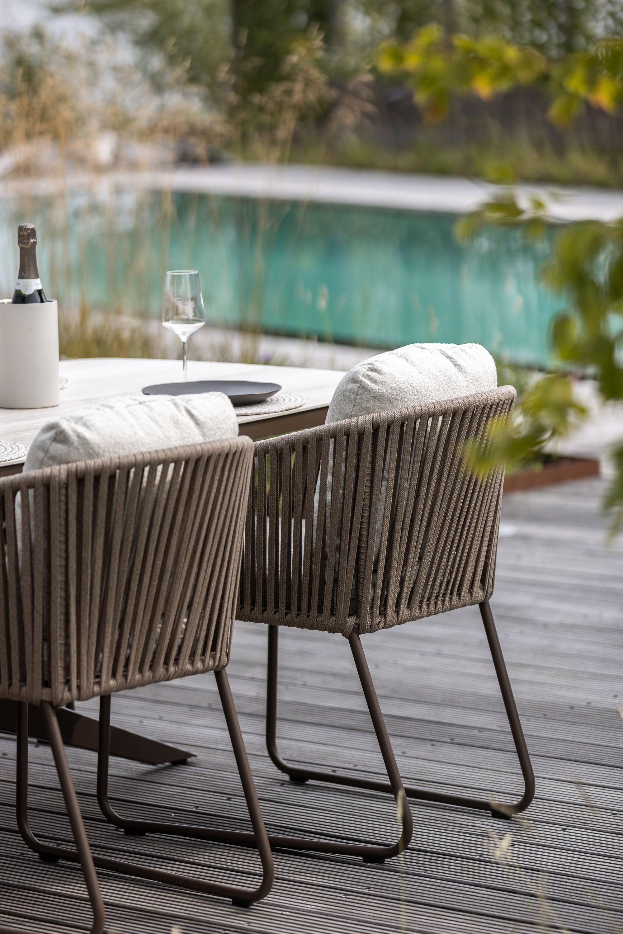 Eettafel Calma - Brons - Travertin - 270 x 110 cm