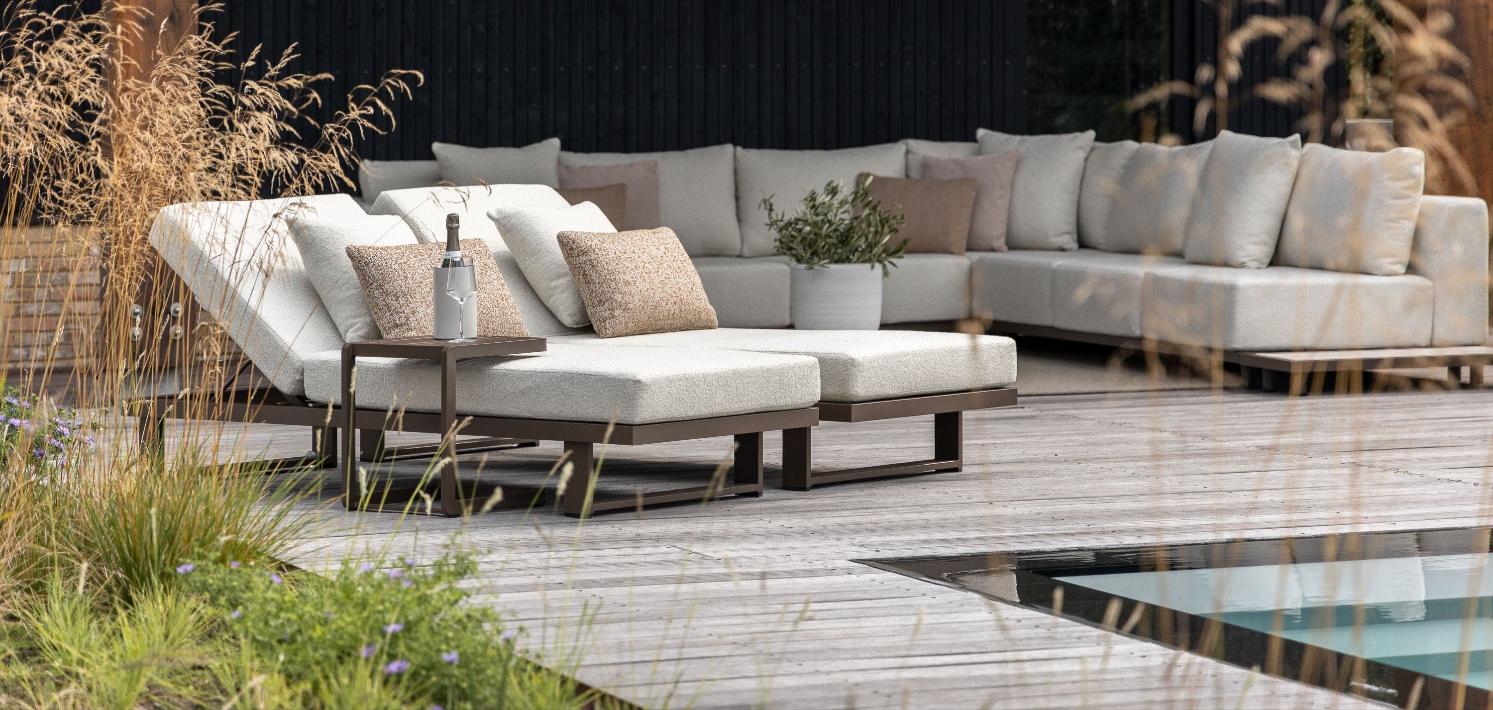 Ligbed Kazoku - Brons - Wool White