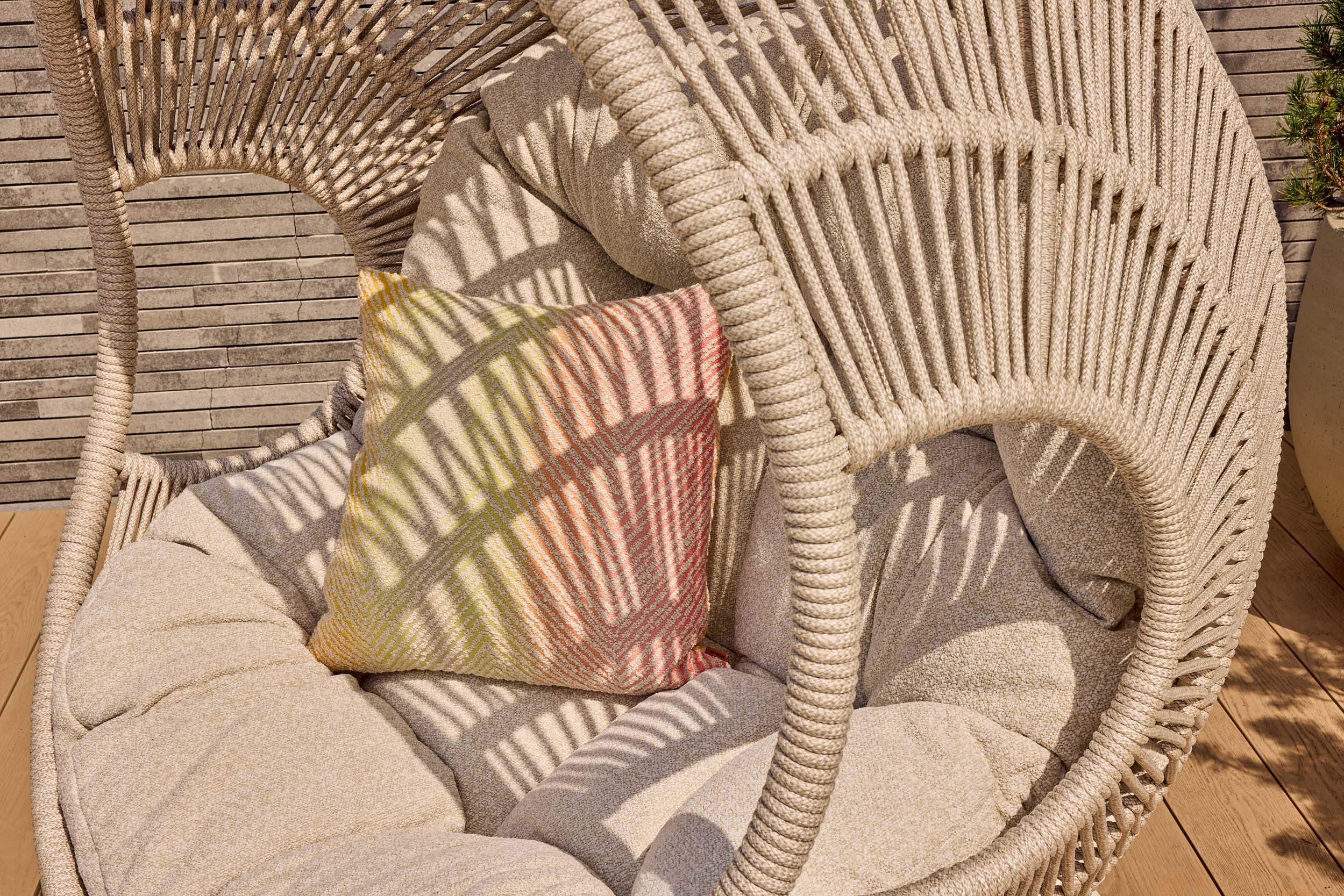 Loungestoel Nuna Egg - Camel Sand - Beachy bouclé