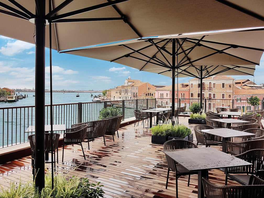 Parasol Capri 400x400 - Dark