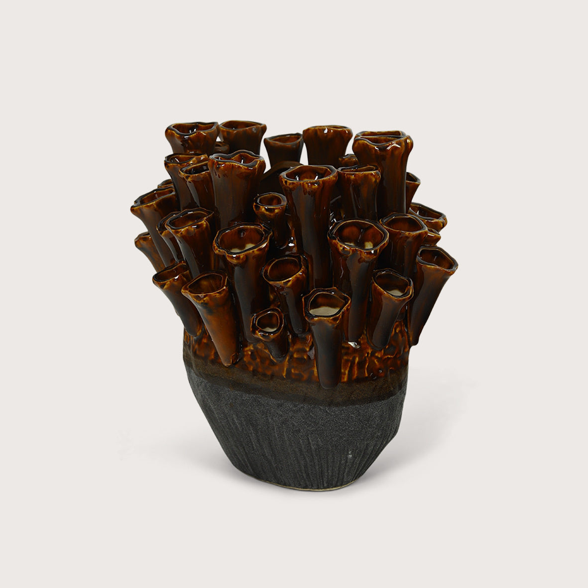 Vaas Santo - Bruin - D28.5 H28