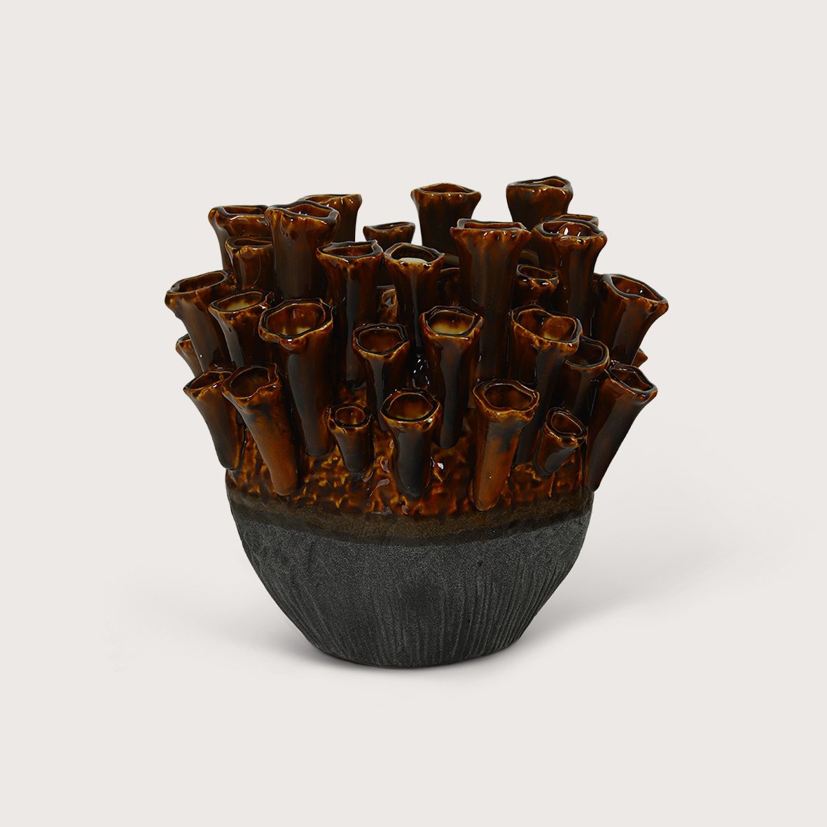 Vaas Santo - Bruin - D28.5 H28