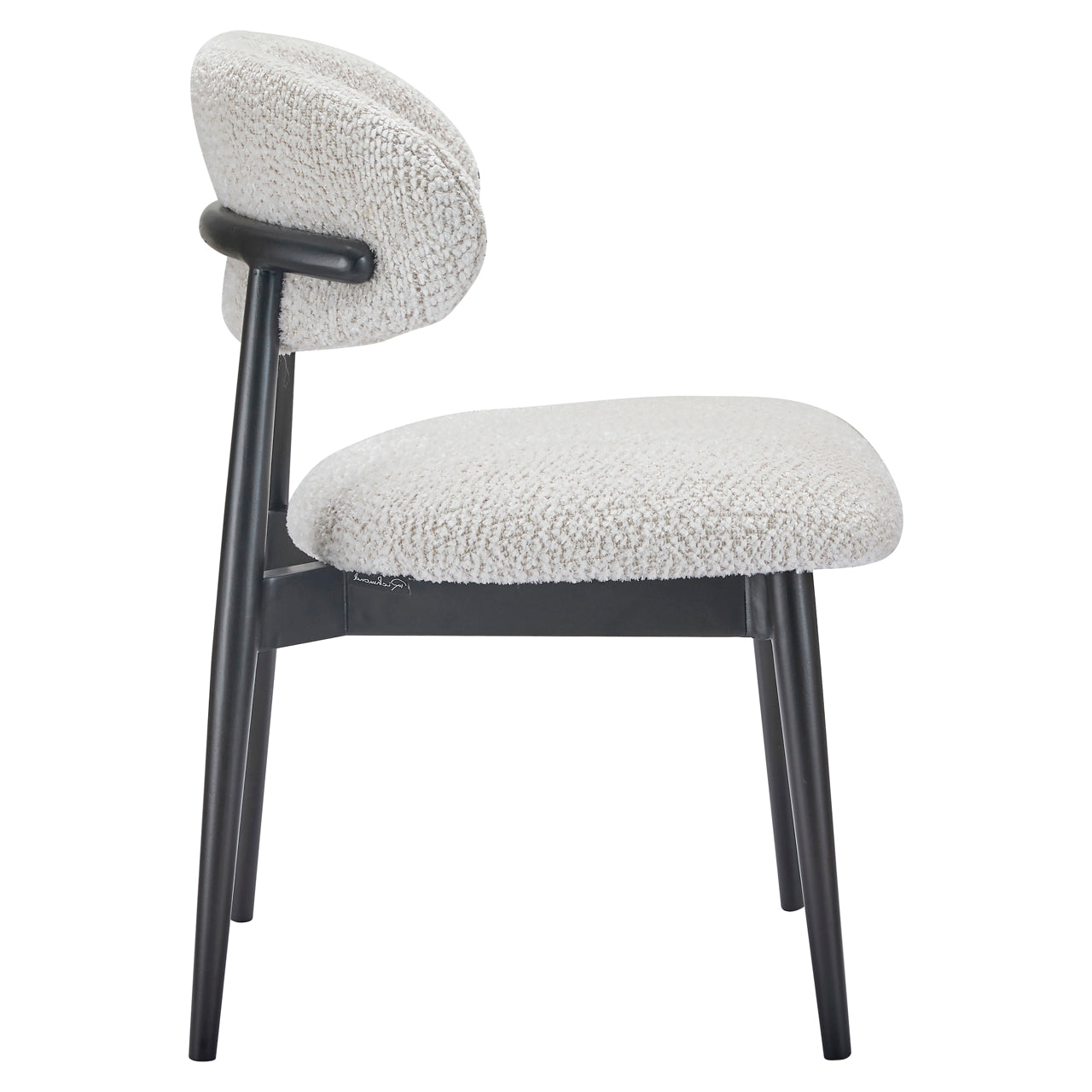 Stoel Cherry - Lovely cream