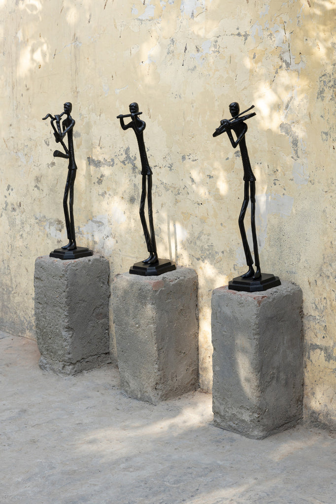 Beeld Kali met saxofoon